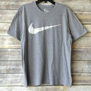 Nike logo grey short sleeve t-shirt athletic cut L